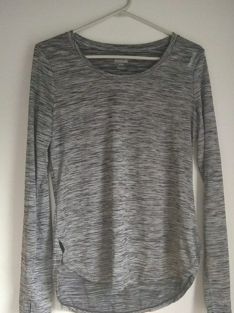 Reebok long sleeve workout shirt